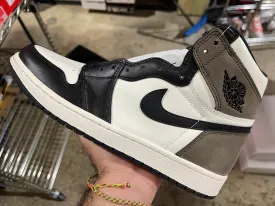 Air Jordan 1 Retro High OG - Mocha