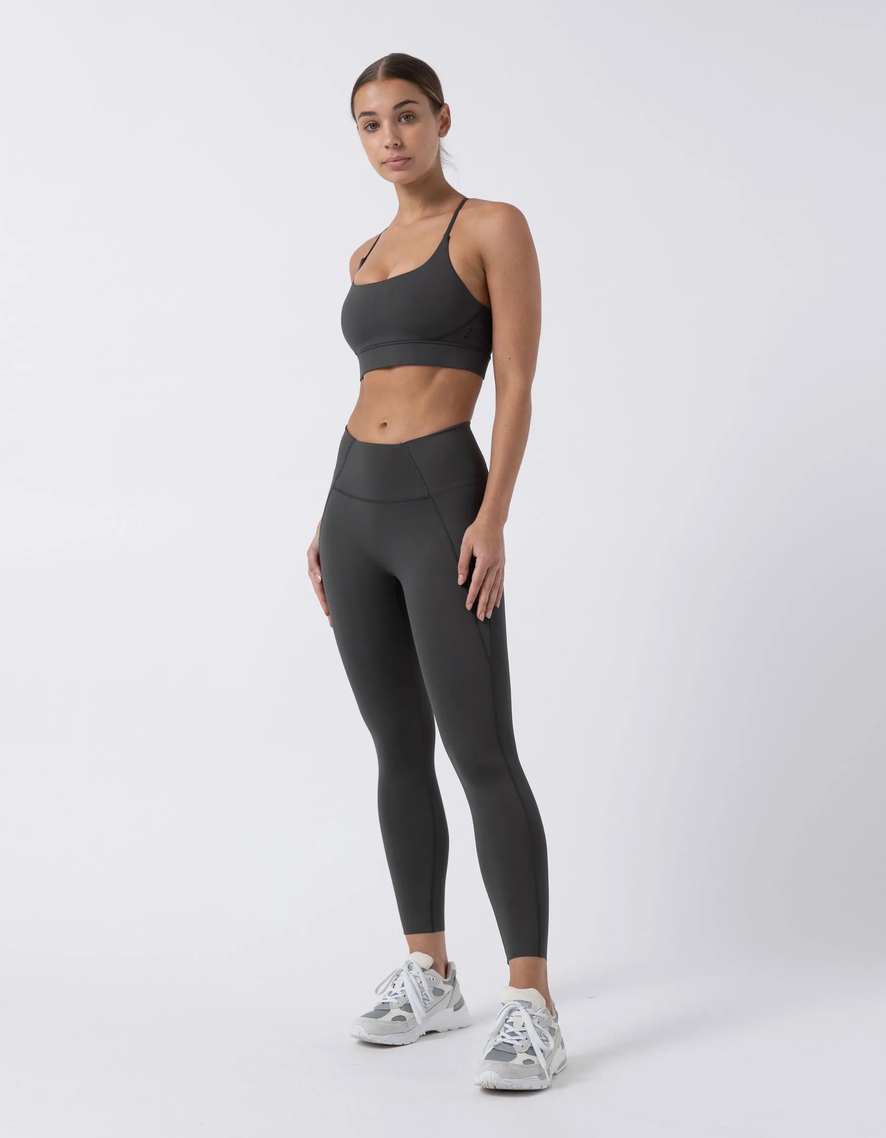 Hold Sports Bra Army