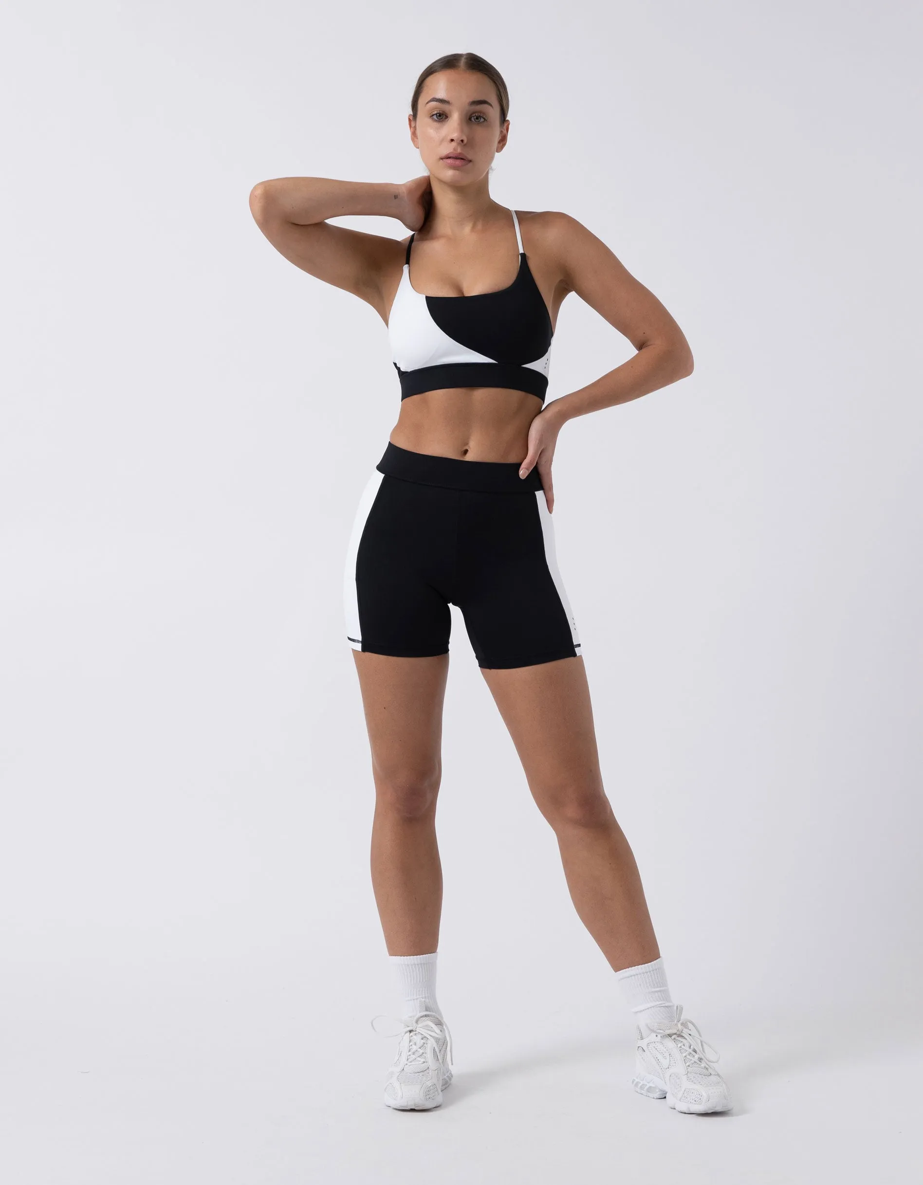 Hold Sports Bra Black/White