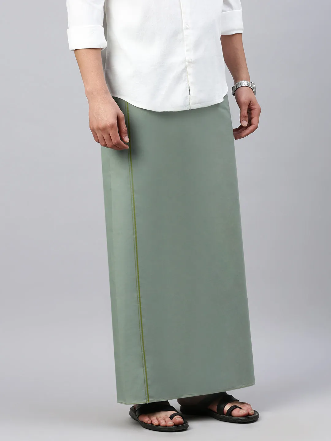 NANDU PREMIUM LIGHT GREEN SMALL GREEN BORDER COLOUR DHOTHIS