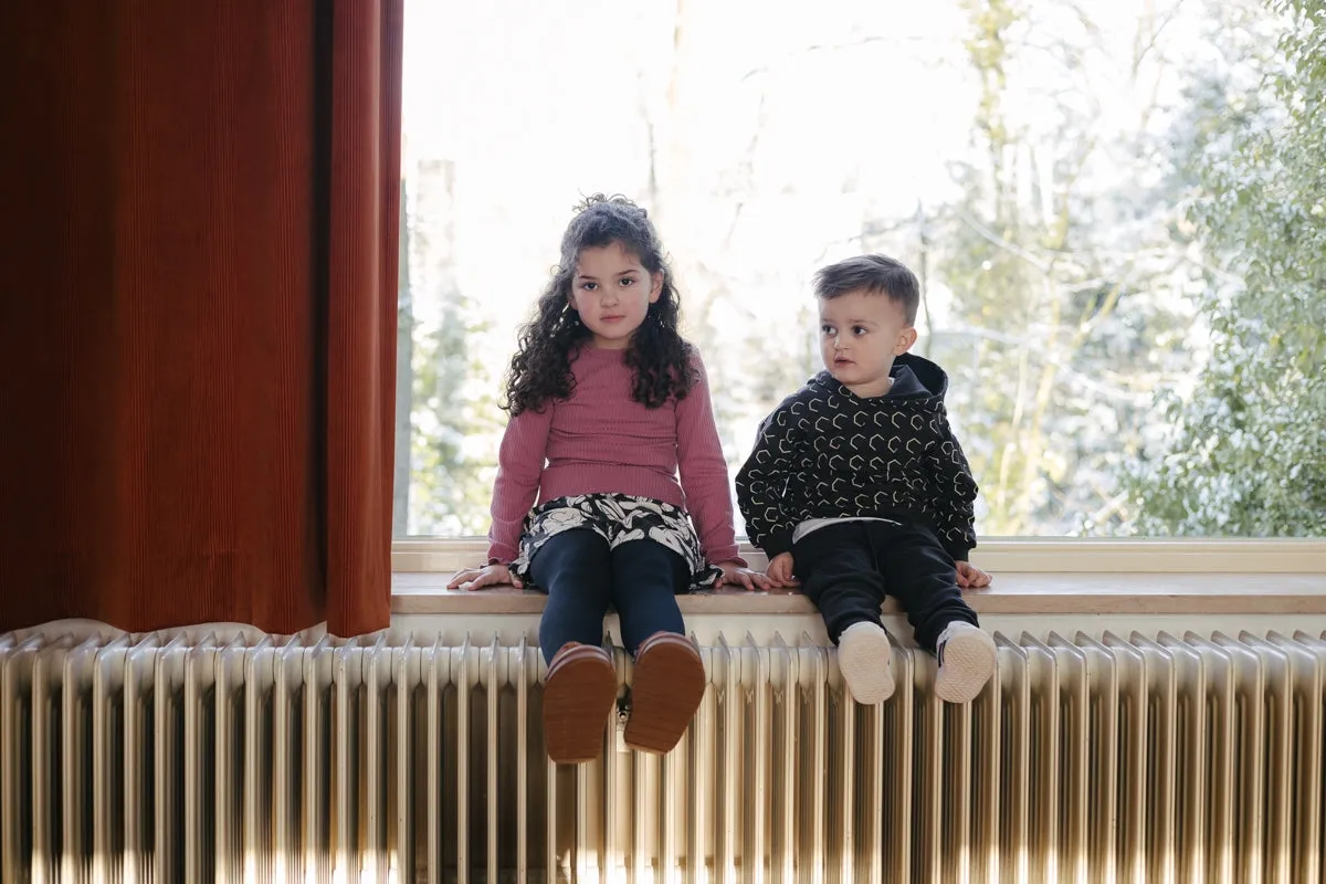 SWEATERS | AOP Grey Shapes