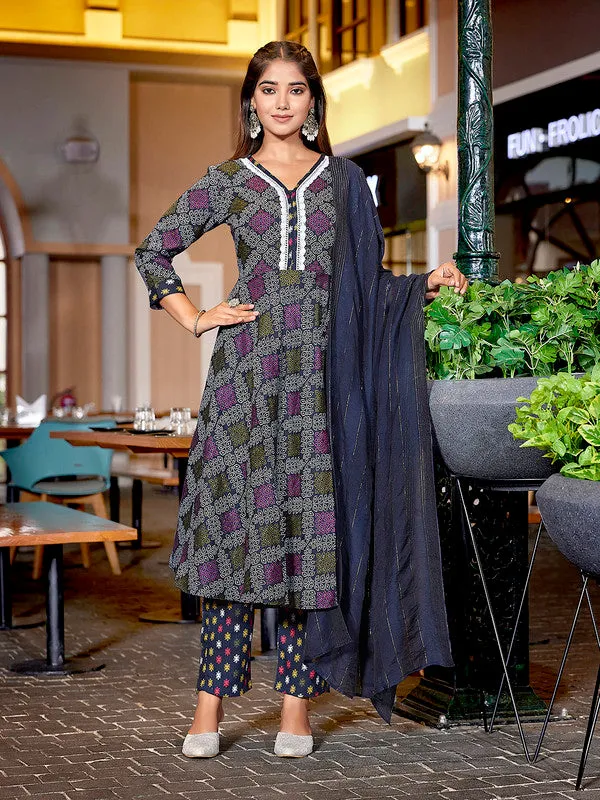 Women's Cotton Blend Printed Anarkali Kurta Pant With Dupatta
