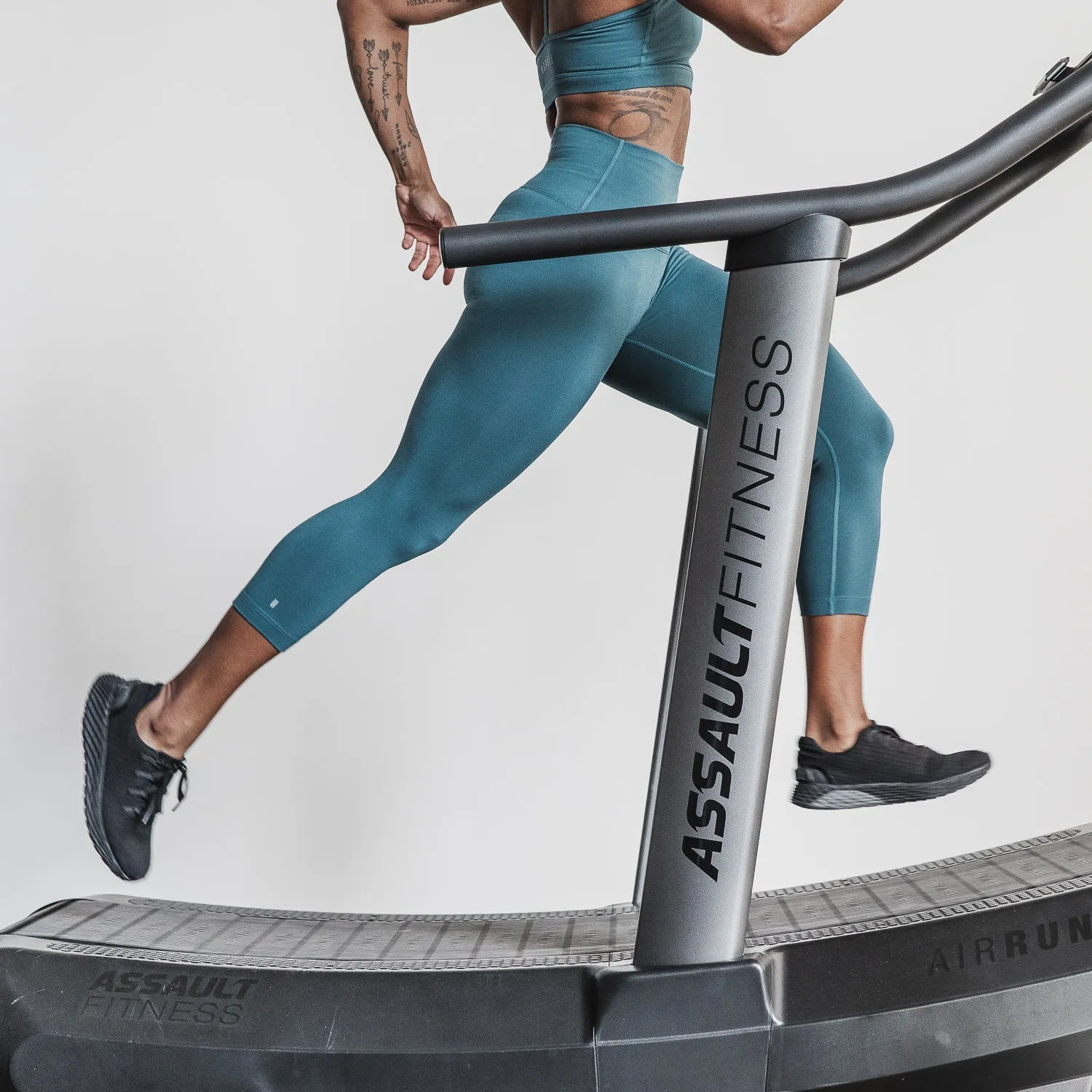 Women's High-Rise Matte Tight 21"