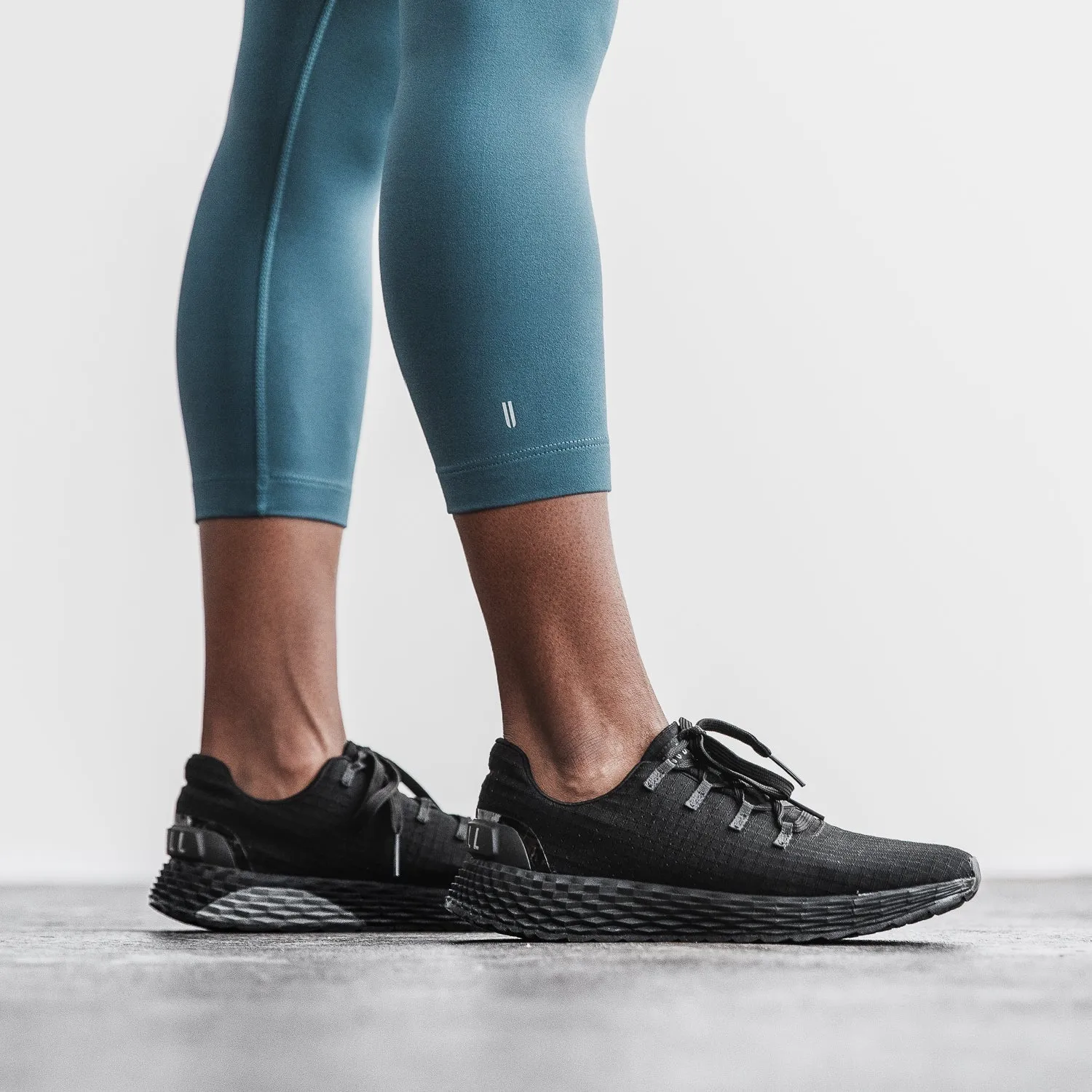 Women's High-Rise Matte Tight 21"